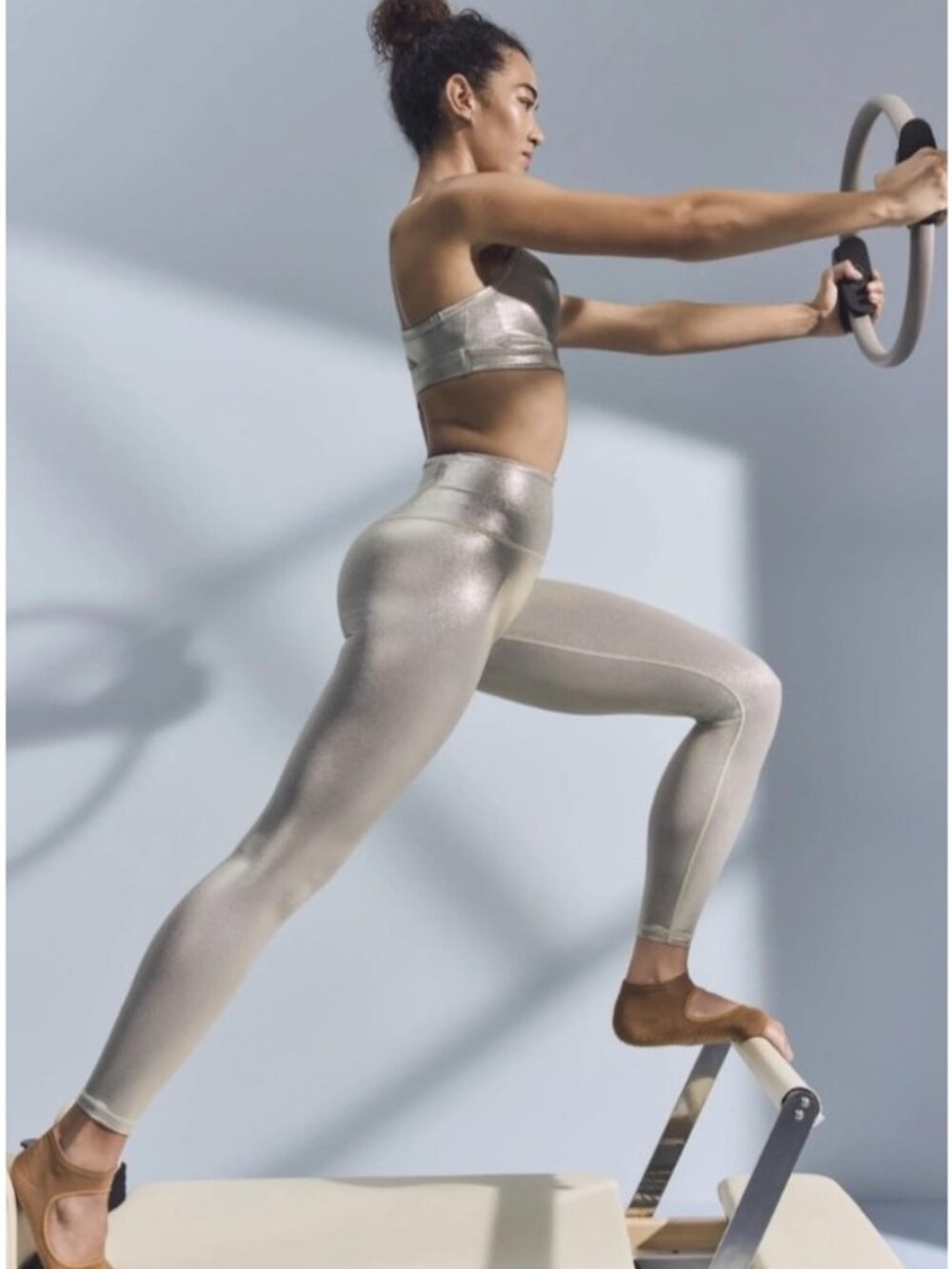 NEW Athleta Elation Shine Leggings Small Metallic Silver-Gold Small High-Rise